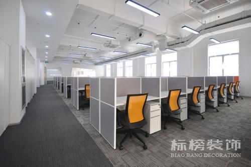 深圳辦公室裝修如何選擇家具？